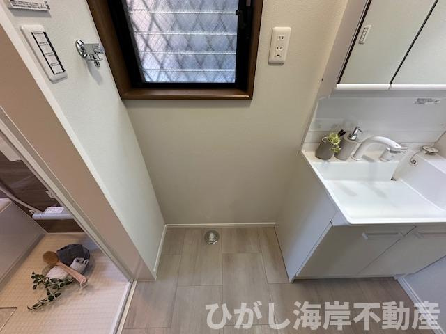 茅ヶ崎市中島　中古戸建のランドリースペース|新規リフォーム完了！　洗濯機置き場