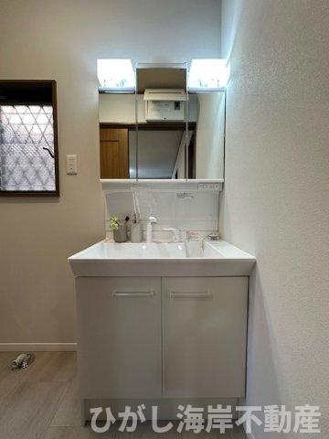 茅ヶ崎市中島　中古戸建の独立洗面台|新規リフォーム完了！　洗面化粧台