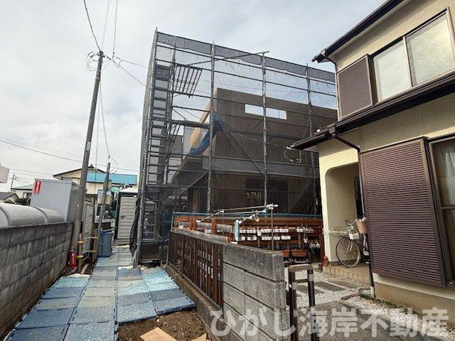 茅ケ崎市矢畑　新築戸建の外観|2月14日撮影　建築中　現地外観