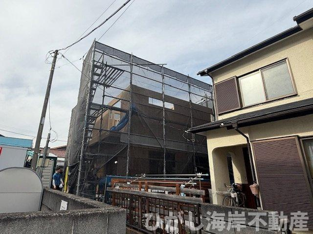 茅ケ崎市矢畑　新築戸建の外観|2月14日撮影　建築中　現地外観