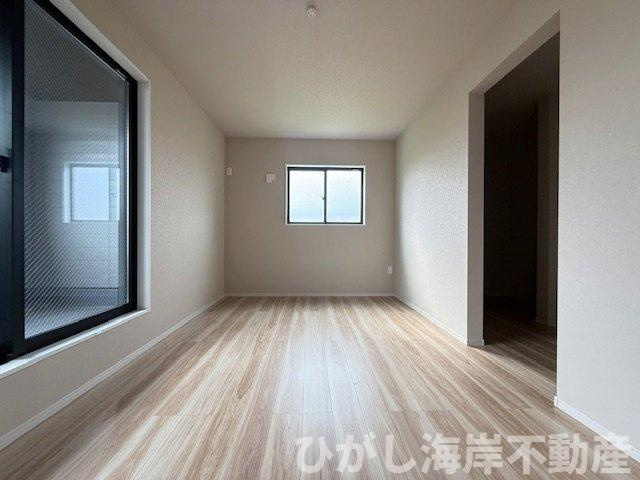 茅ヶ崎市松尾　新築戸建　の洋室|10.5帖　洋室