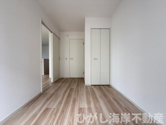 茅ヶ崎市松尾　新築戸建　の内装|5.1帖　洋室