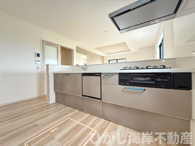 茅ヶ崎市松尾　新築戸建　のキッチン|キッチンスペース