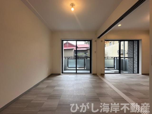 グレイス茅ヶ崎中海岸の洋室|新規リフォーム完了！　6帖　洋室