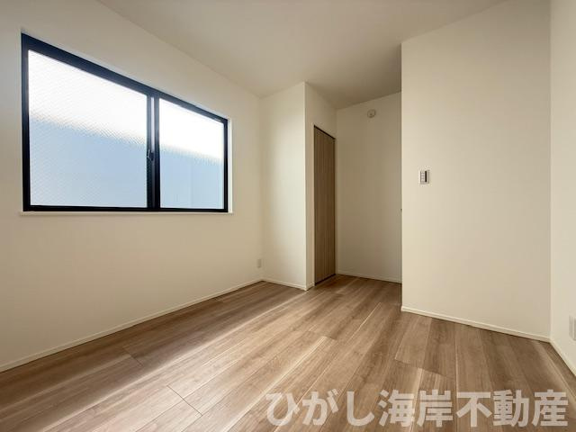 茅ヶ崎市浜之郷　新築戸建　全２棟の子供部屋|5.1帖　洋室