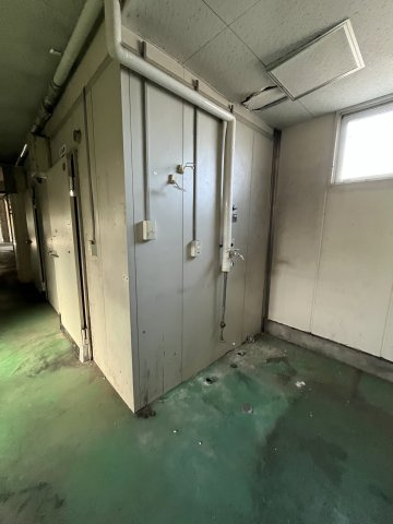 茄子川事務所・店舗