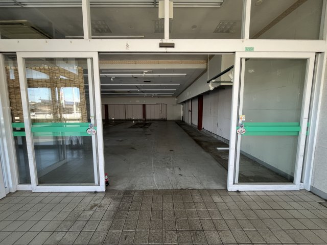 茄子川事務所・店舗