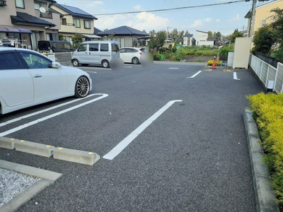【駐車場】 | エリーナＭ＆Ｋ
