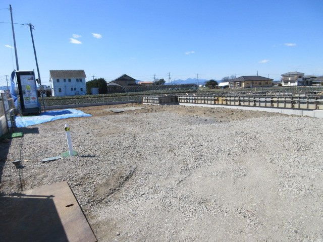 【仲介手数料無料】新築戸建　深谷市宿根966-3（全1棟　大型平屋住宅）の前面道路含む現地写真