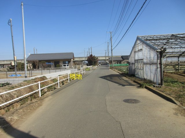 【仲介手数料無料】新築戸建　深谷市宿根966-3（全1棟　大型平屋住宅）の前面道路含む現地写真