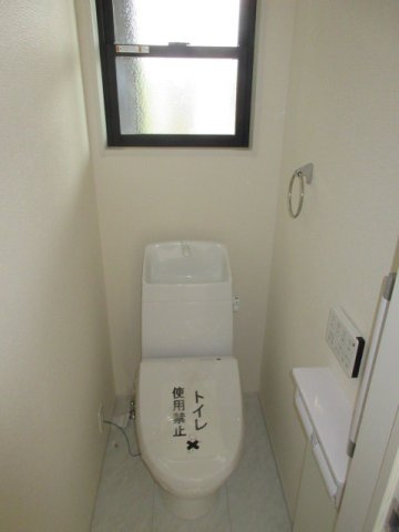 【仲介手数料無料】新築戸建　深谷市宿根966-3（全1棟　大型平屋住宅）のトイレ