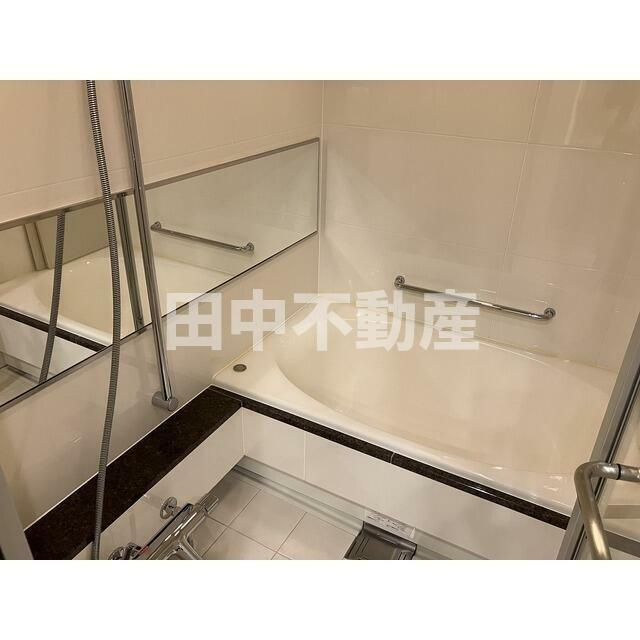 ブランズ六本木の浴室