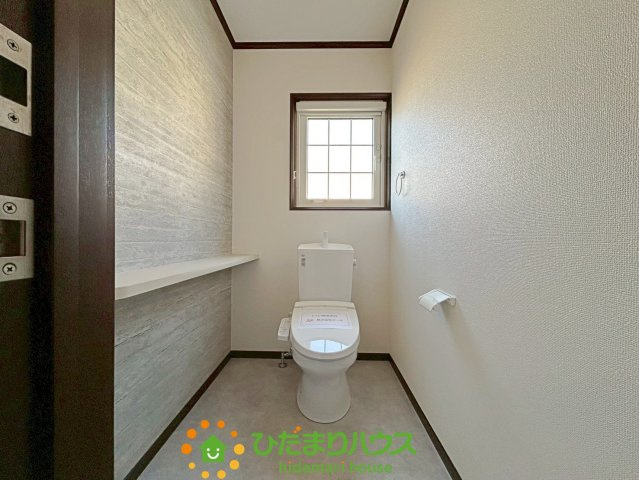 古河市駒羽根1期　中古一戸建てのトイレ