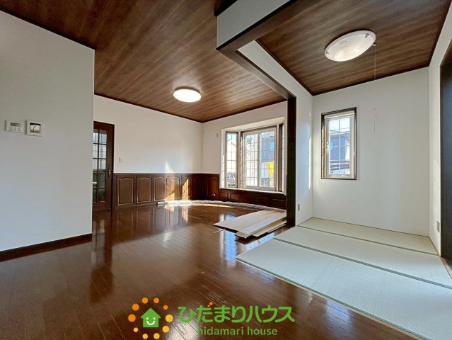 古河市駒羽根1期　中古一戸建ての居間・リビング