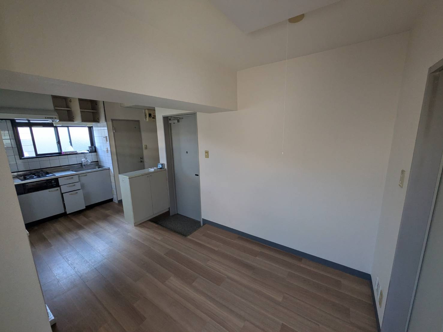 ブランニューウェイブの居間・リビング