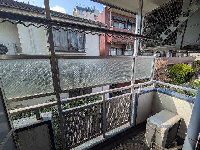 ブランニューウェイブのバルコニー