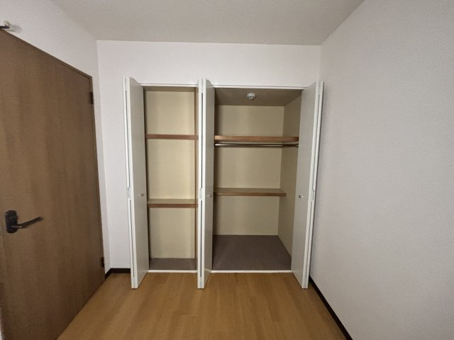 フォリア岡本の収納