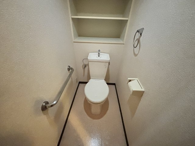 フォリア岡本のトイレ