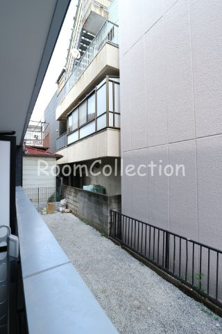 コモドスタイル大塚のバルコニー