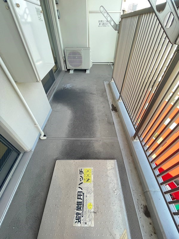 エステムコート神戸ハーバーランド前Ⅴアクアのバルコニー