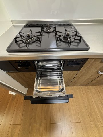 高尾パークハイツA棟のキッチン|グリル