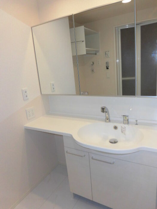 クレール　A棟の独立洗面台