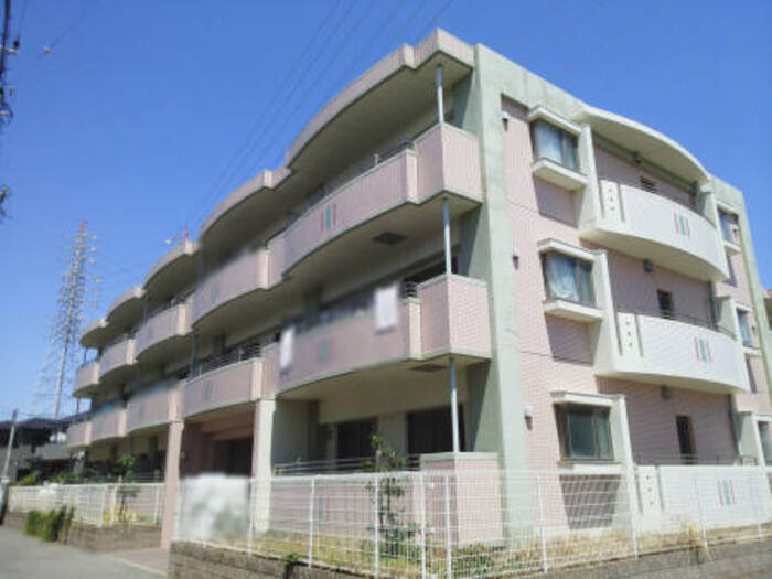 PASTORAL岡崎柱の外観