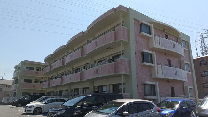 PASTORAL岡崎柱の外観