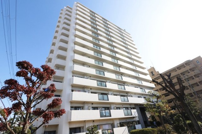 【外観】 | ファミールパーク鶴見 | 全室バルコニー直結×南向き4LDK！光あふれる家で、朝から元気に過ごせそう