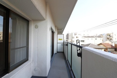 【バルコニー】 | ファミールパーク鶴見