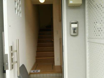 【玄関】 | コンフォート東福寺Ｃ