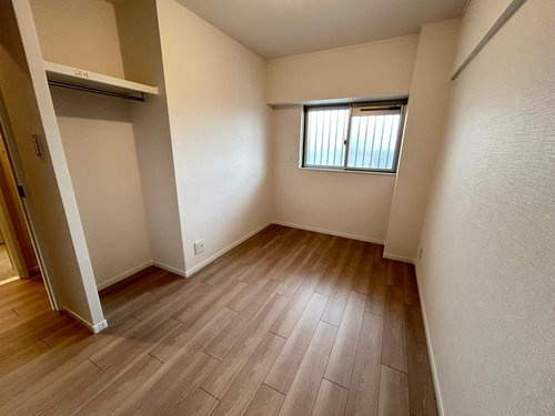 シャトー西宮の洋室