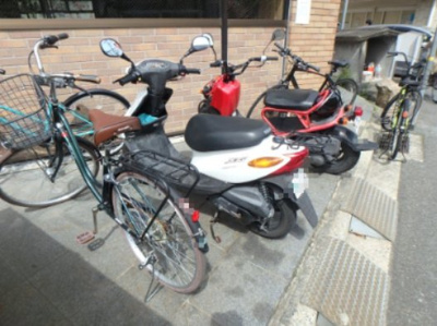 【その他共用部分】 | ＲＥＶＥ甲東園Ⅰ・Ⅱ | 駐輪場です