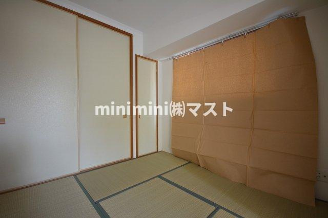 アーデン上本町の和室