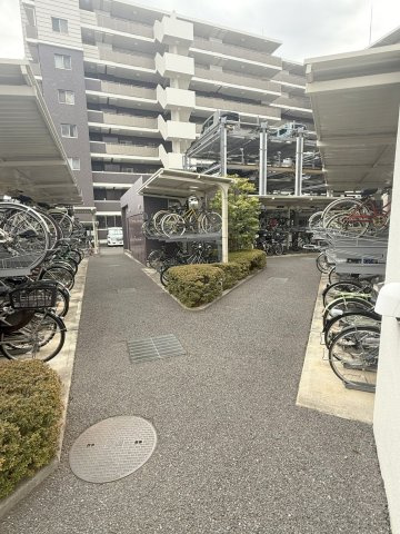 シーズガーデン武蔵藤沢の駐輪場|共用部・駐輪場