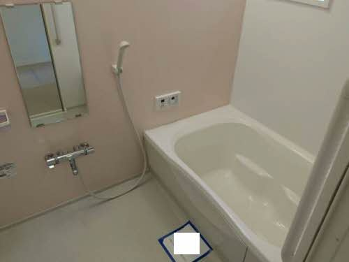 アトレッテ　ジーロの浴室