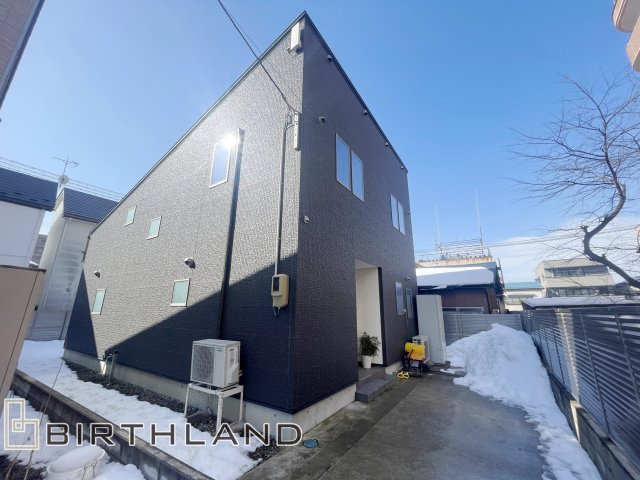 日新町　中古戸建て　オーナーチェンジ