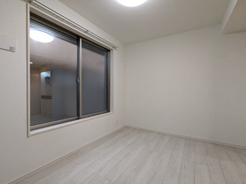 YUKIドミール新小岩の洋室