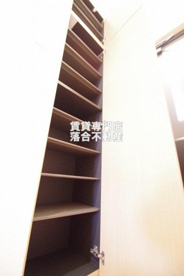 【収納】 | バリアント橋本 | 天井高シューズ収納