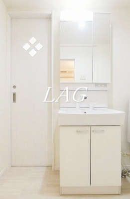 【洗面所】 | ｃｈａｌｅｔプラス駿河台 | 洗面台です。