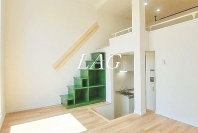 【居間・リビング】 | ｃｈａｌｅｔプラス駿河台 | 洋室のお部屋です。