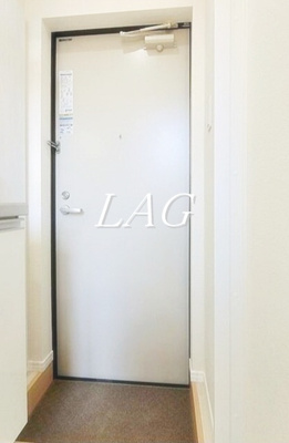 【玄関】 | ｃｈａｌｅｔプラス駿河台 | 玄関です。