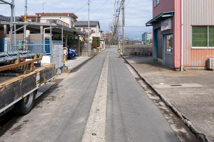 ウェルモート曙町の駐車場