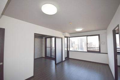 【居間・リビング】 | 中古マンション藤沢駅ダイアパレス湘南藤沢Ⅱ-１０階-53-7- | リビング写真