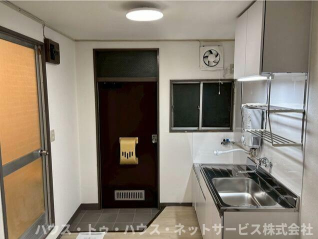ドエル丘の玄関