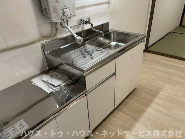 ドエル丘の設備