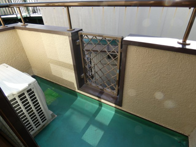 【バルコニー】