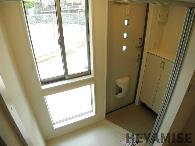 テンダーハウスＭＩＯＮの玄関|※類似間取りのお部屋の参考画像です※現況を優先します