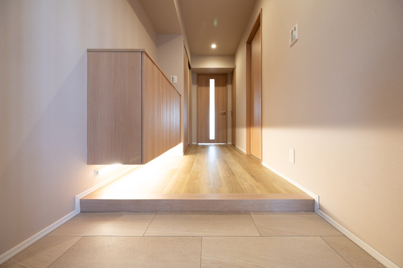 PLENDY浦和別所の玄関