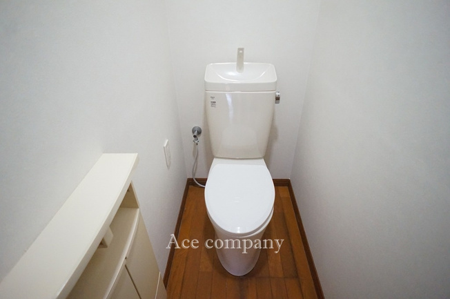 【トイレ】 | 東大阪市若江本町3丁目 | 2階のトイレです。